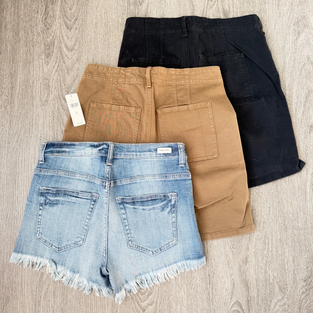 Anthropologie Bundle 3 pairs of shorts. - Picture 2 of 12